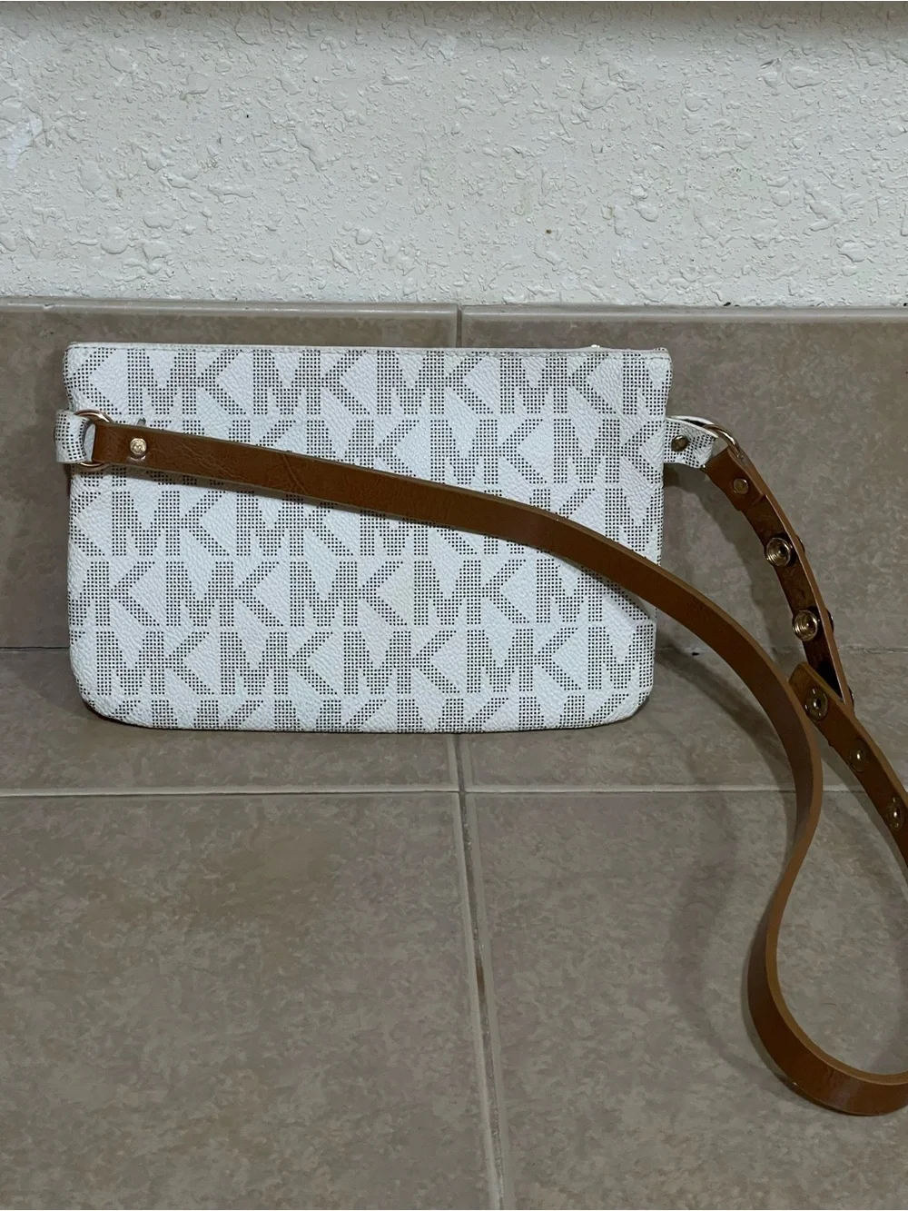 Michael Kors White Logo Fanny Bag